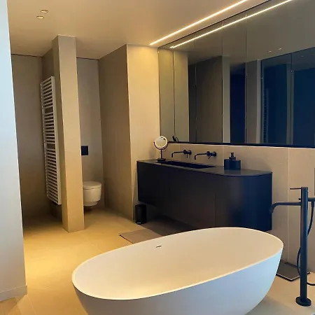 Апартаменты Sea View Остенде